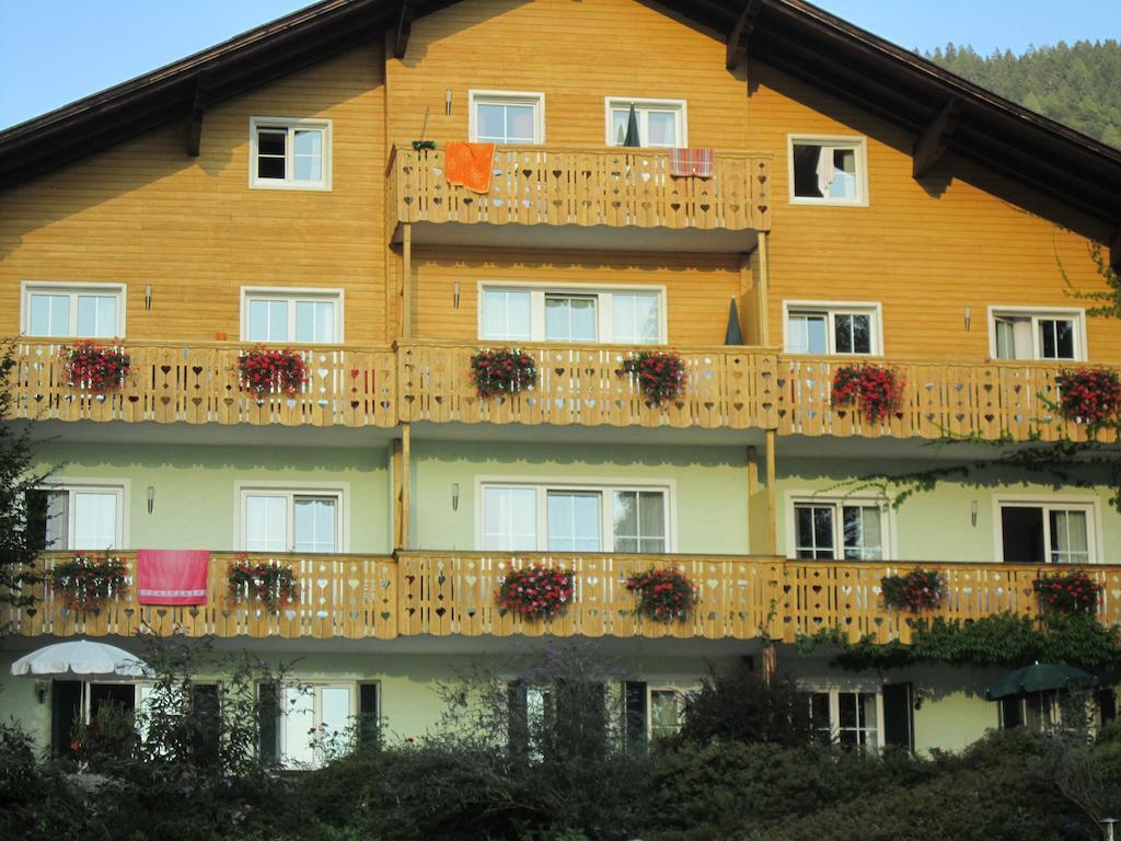 Seehaus Karantanien Am Ossiacher See Ngoại thất bức ảnh